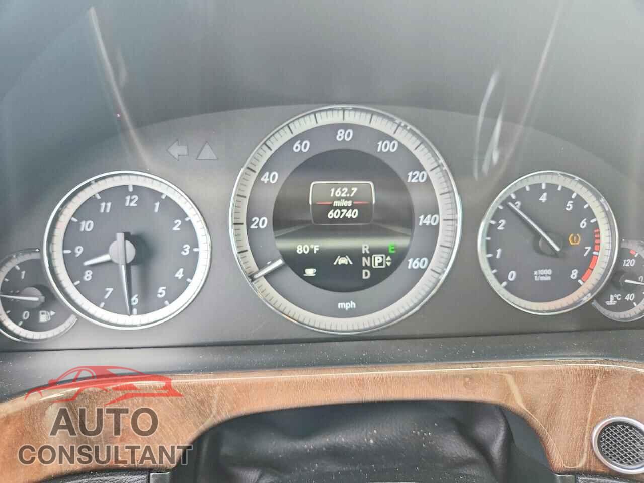 MERCEDES-BENZ E-CLASS 2013 - WDDHF5KB3DA725045