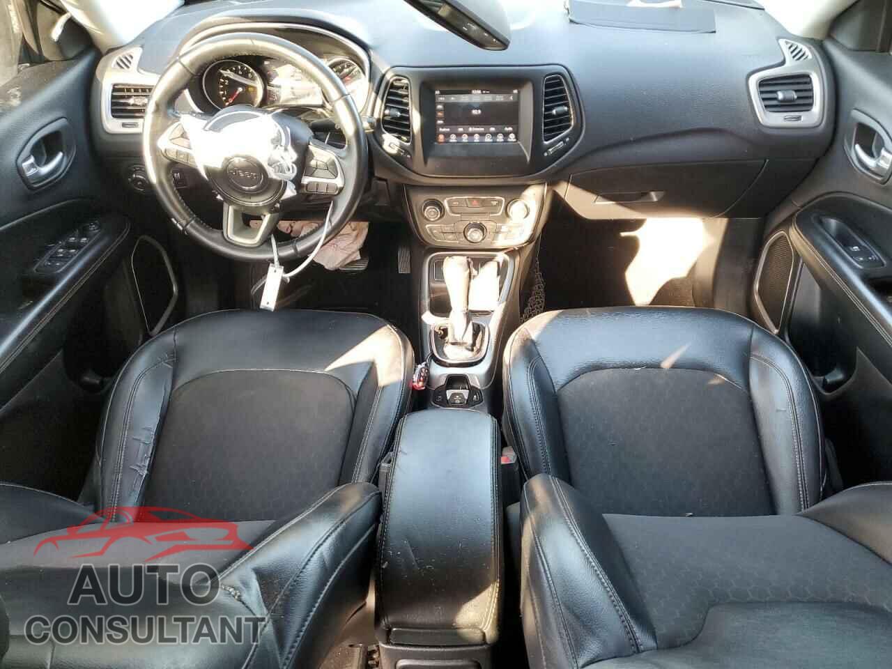 JEEP COMPASS 2017 - 3C4NJCBB5HT643042