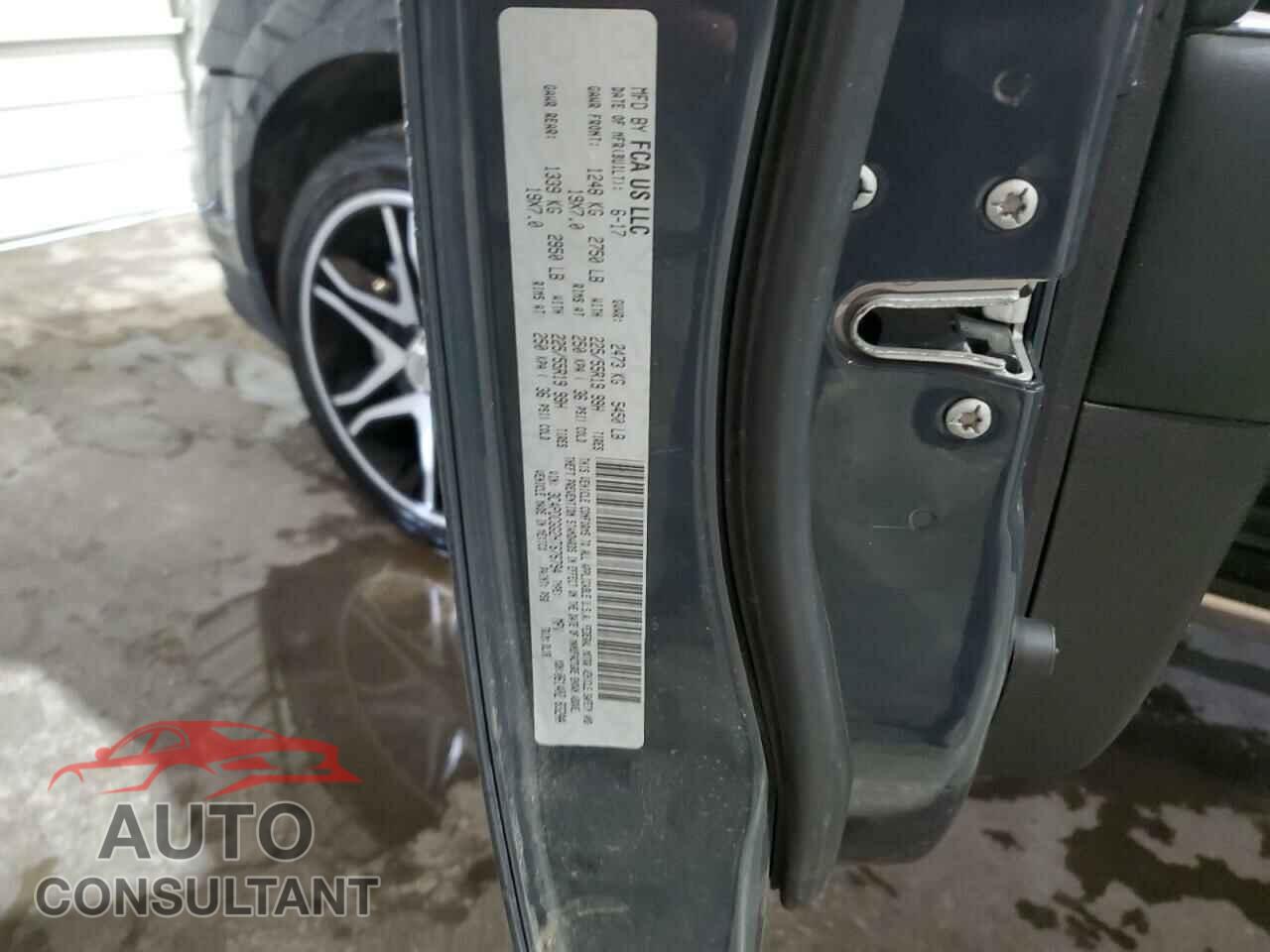 DODGE JOURNEY 2017 - 3C4PDCGG2HT676794