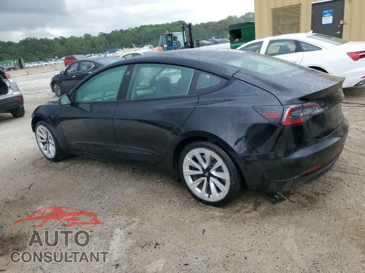 TESLA MODEL 3 2022 - 5YJ3E1EA0NF372095