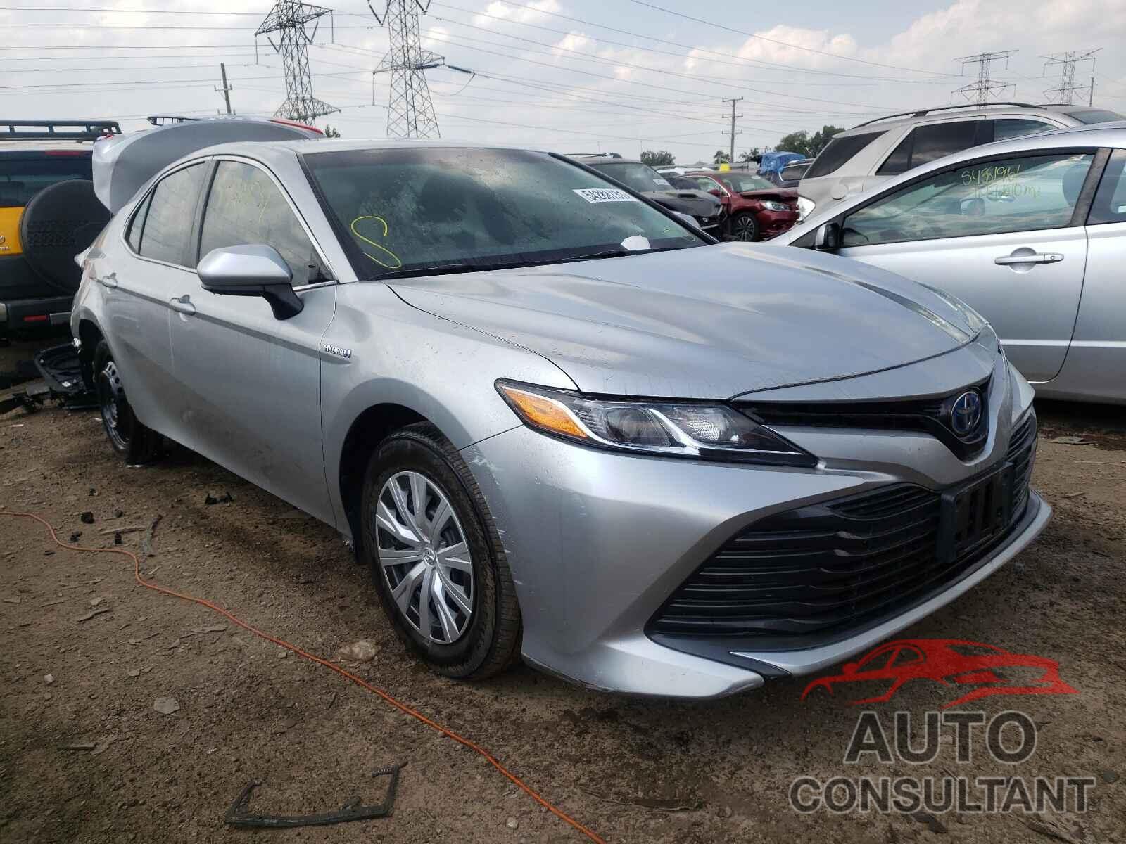 TOYOTA CAMRY 2018 - 4T1B31HK4JU001413