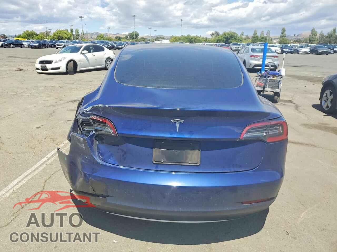 TESLA MODEL 3 2023 - 5YJ3E1EA9PF653783