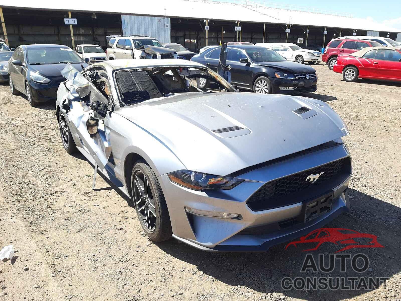 FORD MUSTANG 2020 - 1FA6P8THXL5126188