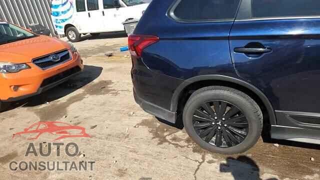 MITSUBISHI OUTLANDER 2020 - JA4AZ3A38LZ027770