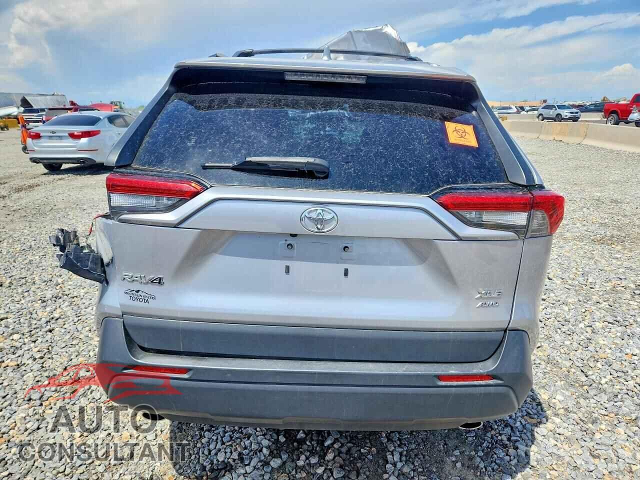 TOYOTA RAV4 2019 - JTMP1RFV9KD515190