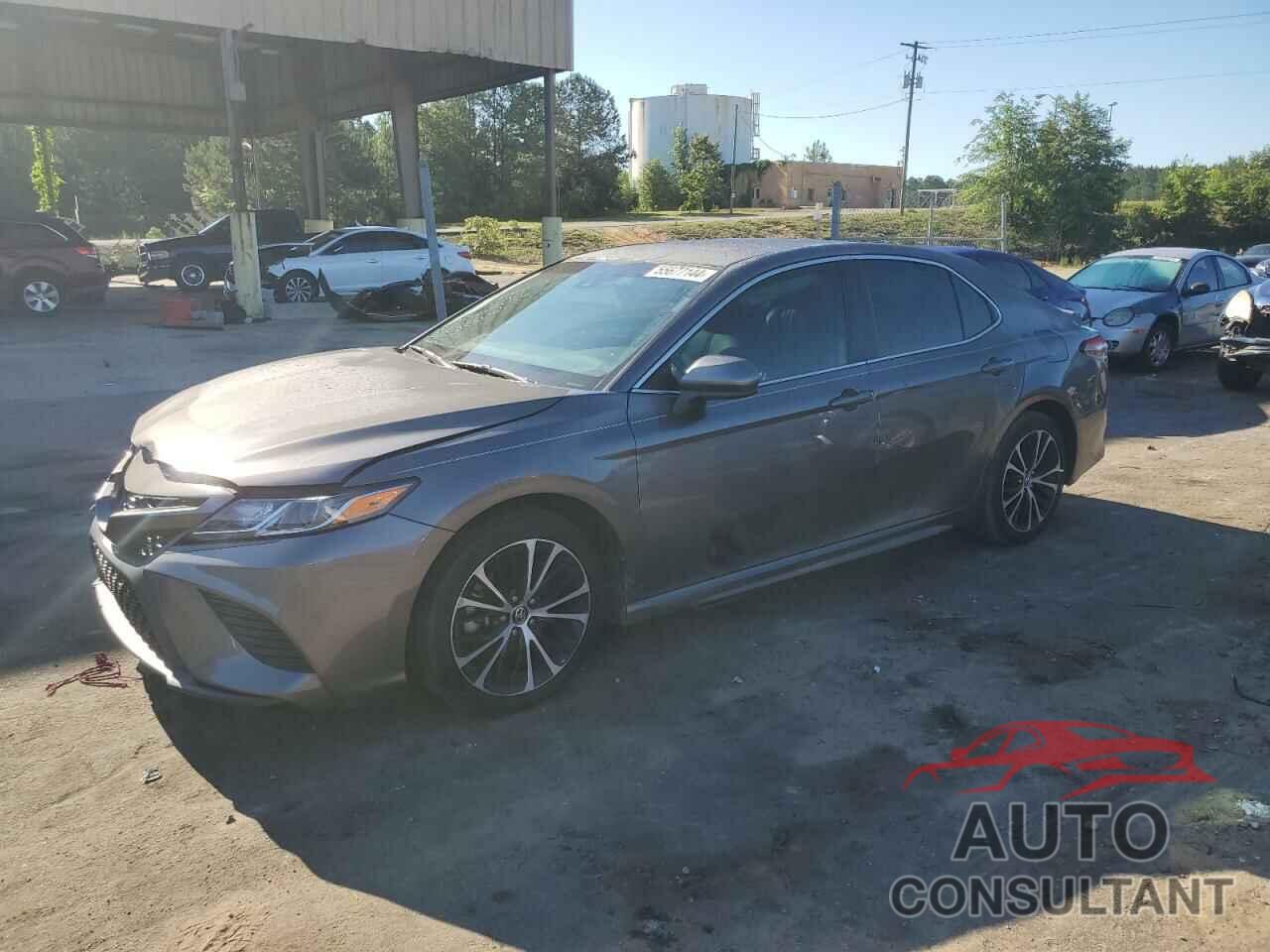 TOYOTA CAMRY 2018 - 4T1B11HK5JU155893