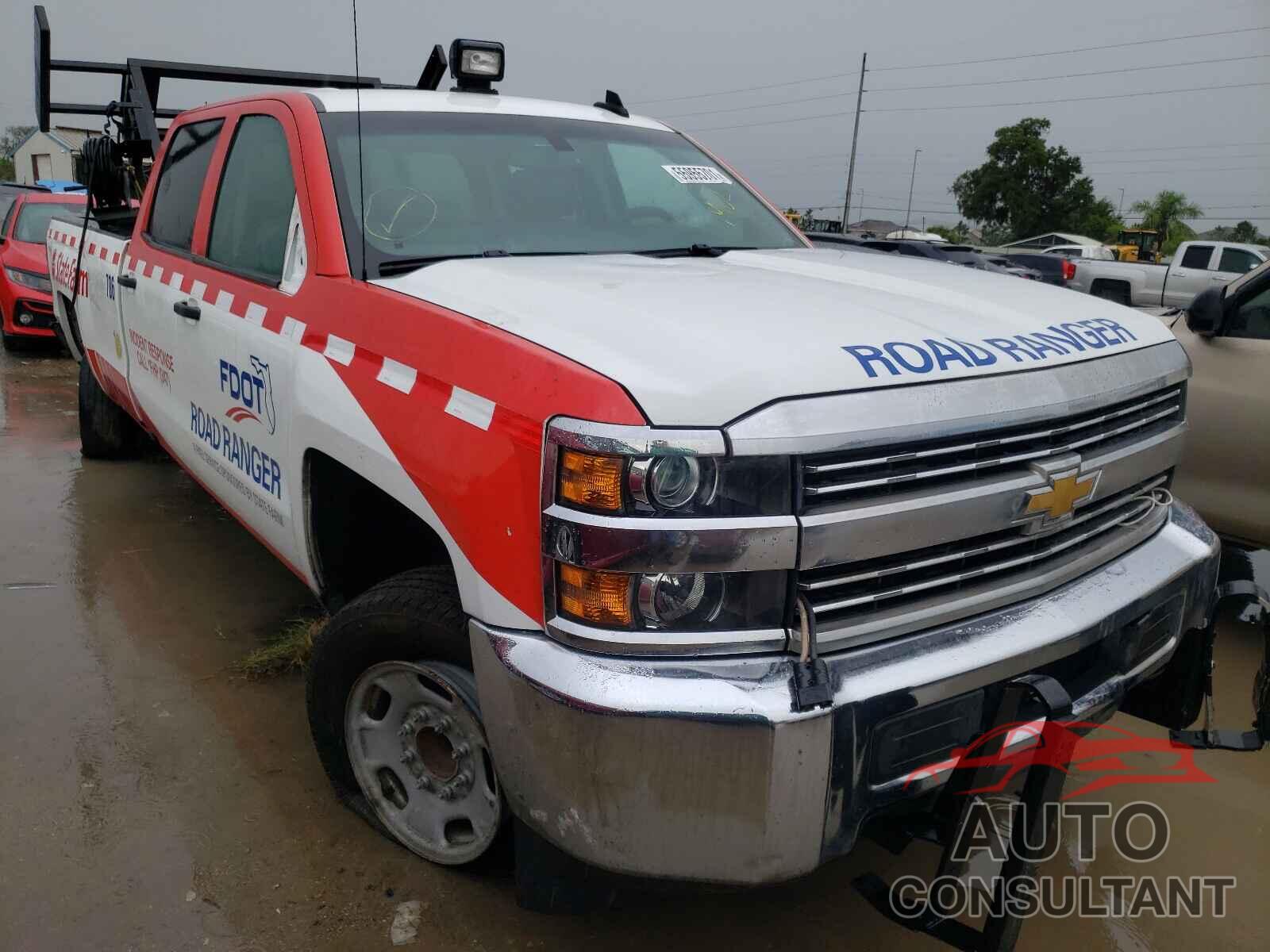 CHEVROLET SILVERADO 2019 - 1GC1CREG2KF183360