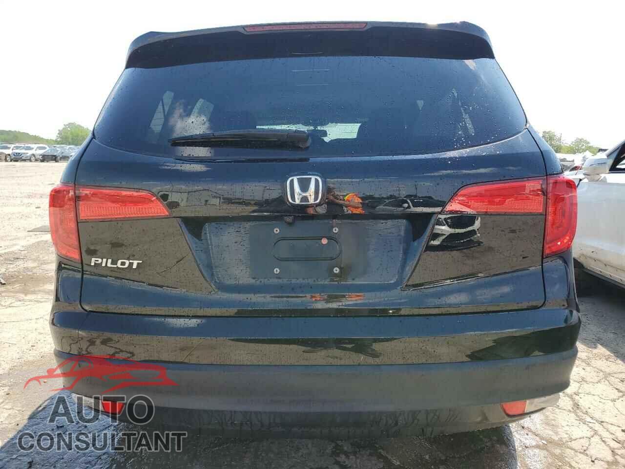 HONDA PILOT 2017 - 5FNYF5H5XHB045409