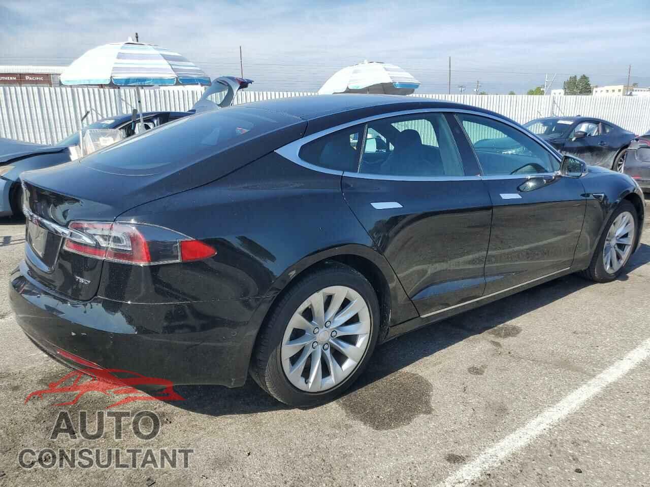 TESLA MODEL S 2018 - 5YJSA1E29JF291834