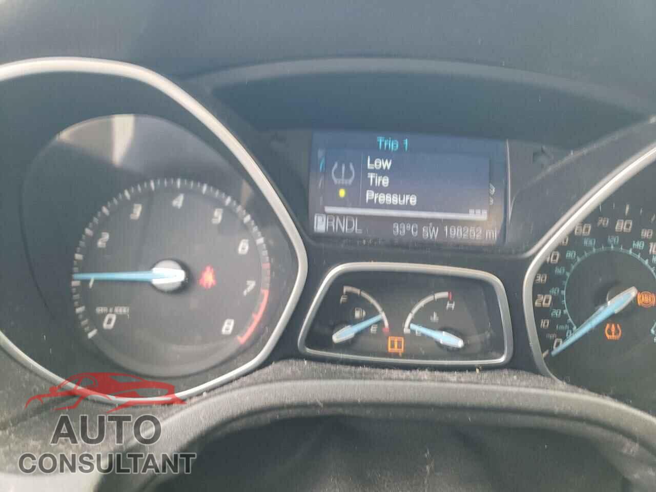 FORD FOCUS 2012 - 1FAHP3K28CL160800