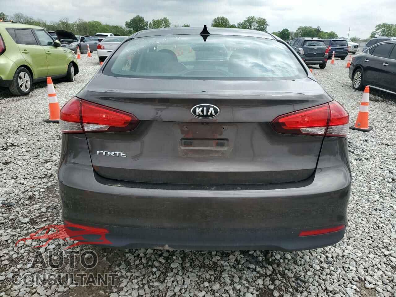 KIA FORTE 2017 - 3KPFL4A7XHE140306