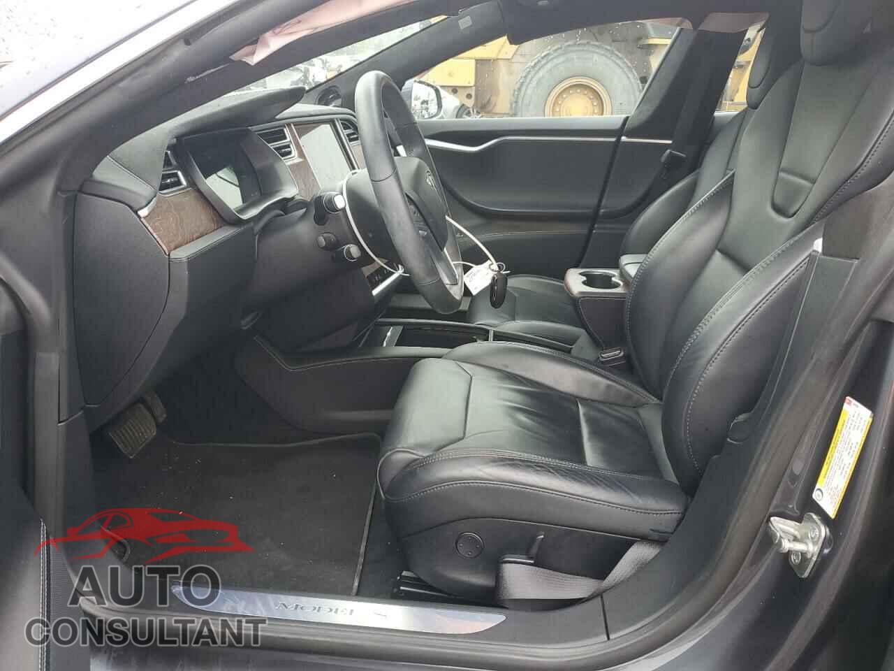 TESLA MODEL S 2017 - 5YJSA1E25HF192230