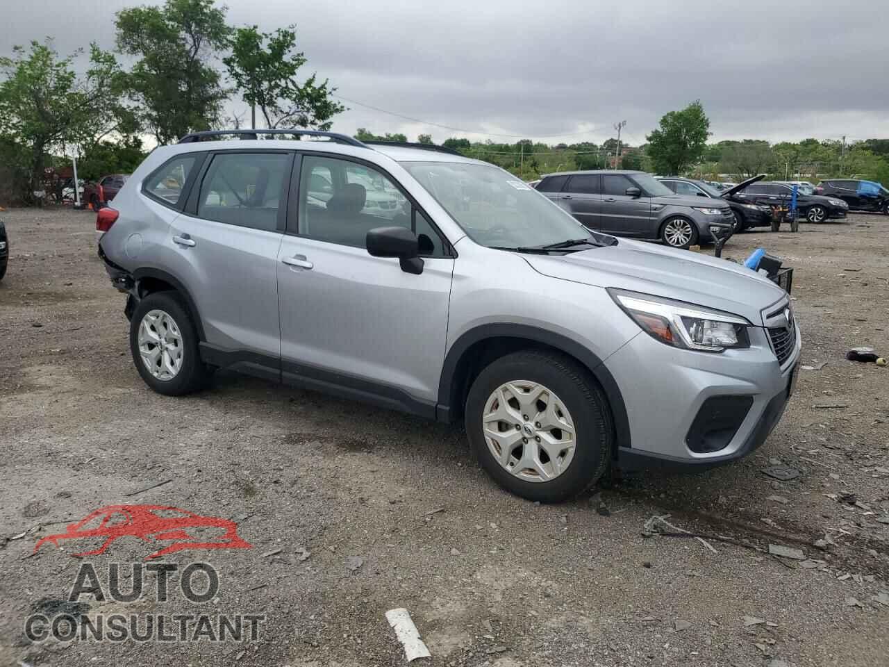 SUBARU FORESTER 2019 - JF2SKACC9KH443011