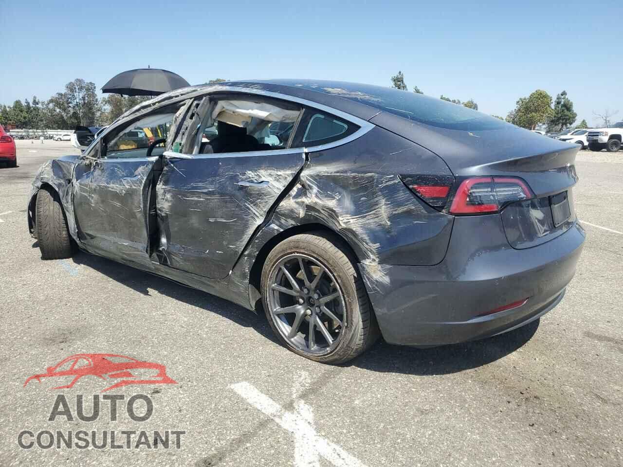 TESLA MODEL 3 2020 - 5YJ3E1EA5LF644296