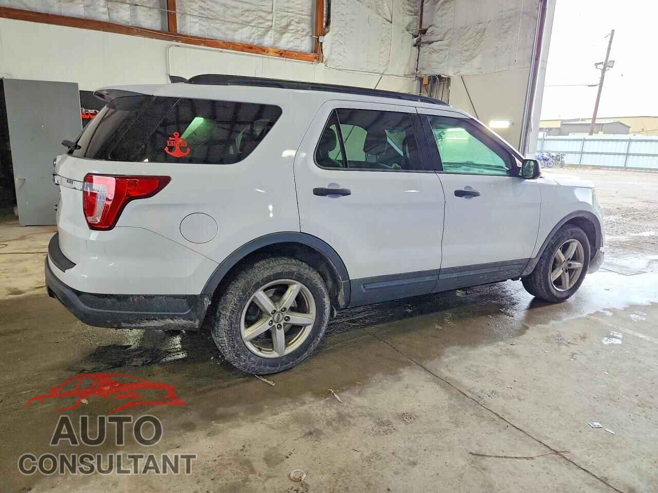 FORD EXPLORER 2018 - 1FM5K7B86JGB87082