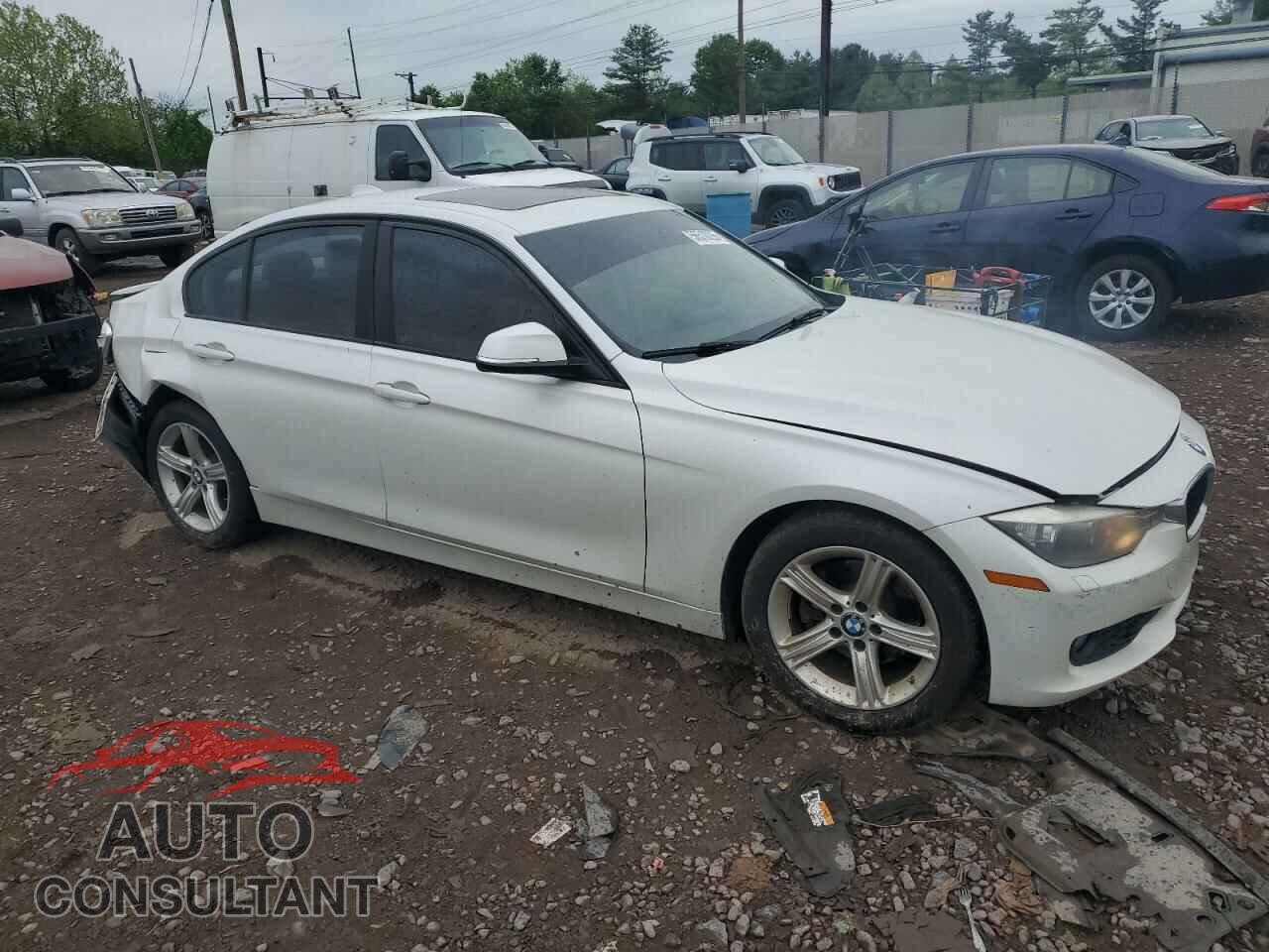 BMW 3 SERIES 2013 - WBA3B3C55DF538032