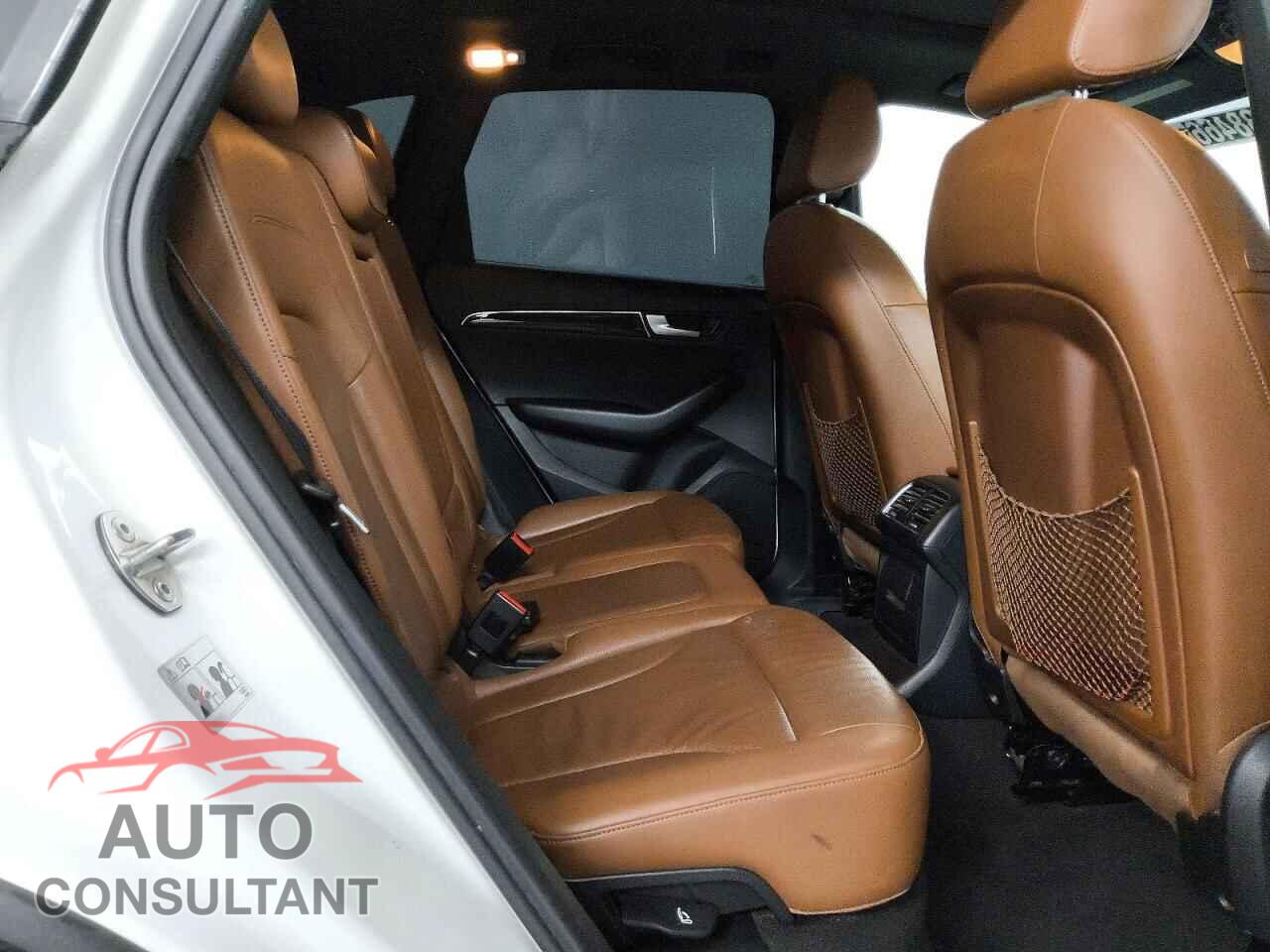 AUDI Q5 2012 - WA1DKAFP8CA033679