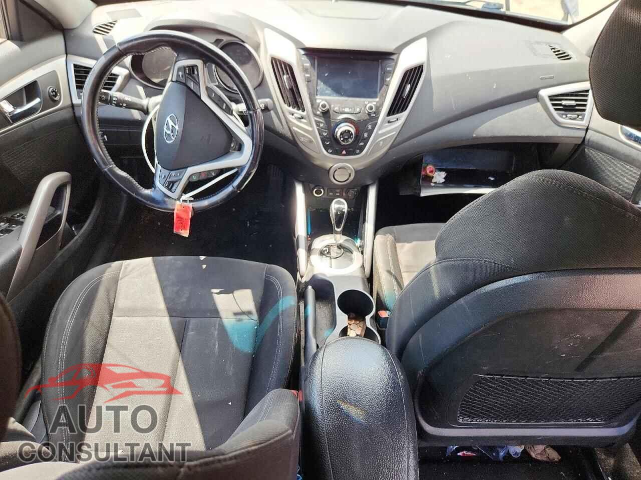 HYUNDAI VELOSTER 2017 - KMHTC6AD2HU306335