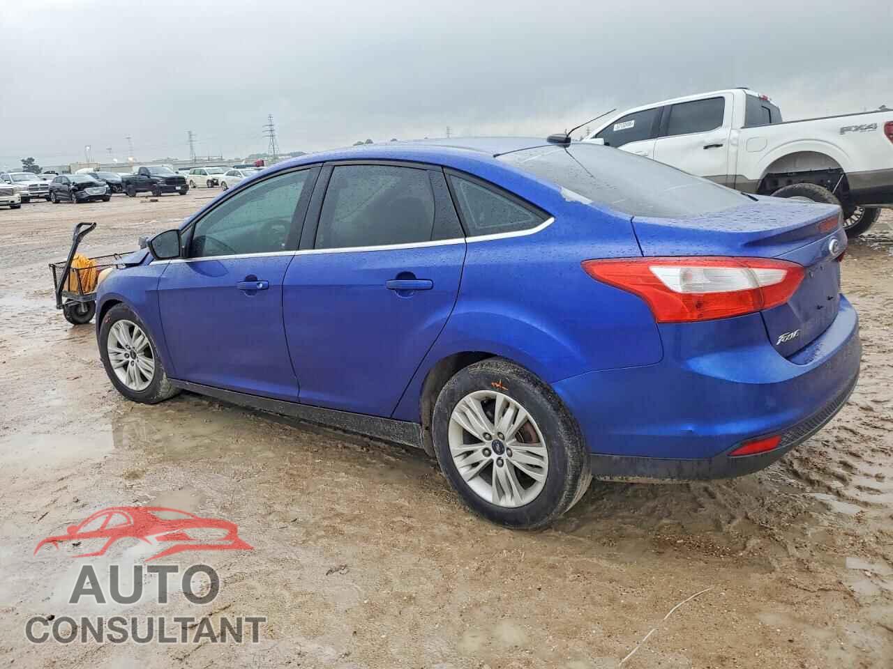 FORD FOCUS 2012 - 1FAHP3H21CL342734