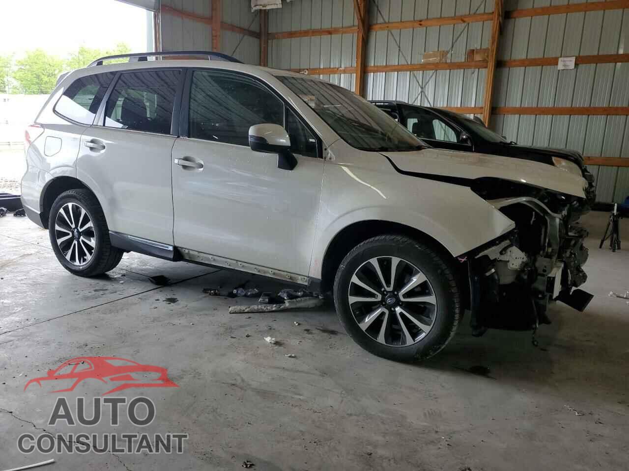 SUBARU FORESTER 2017 - JF2SJGTC6HH413107