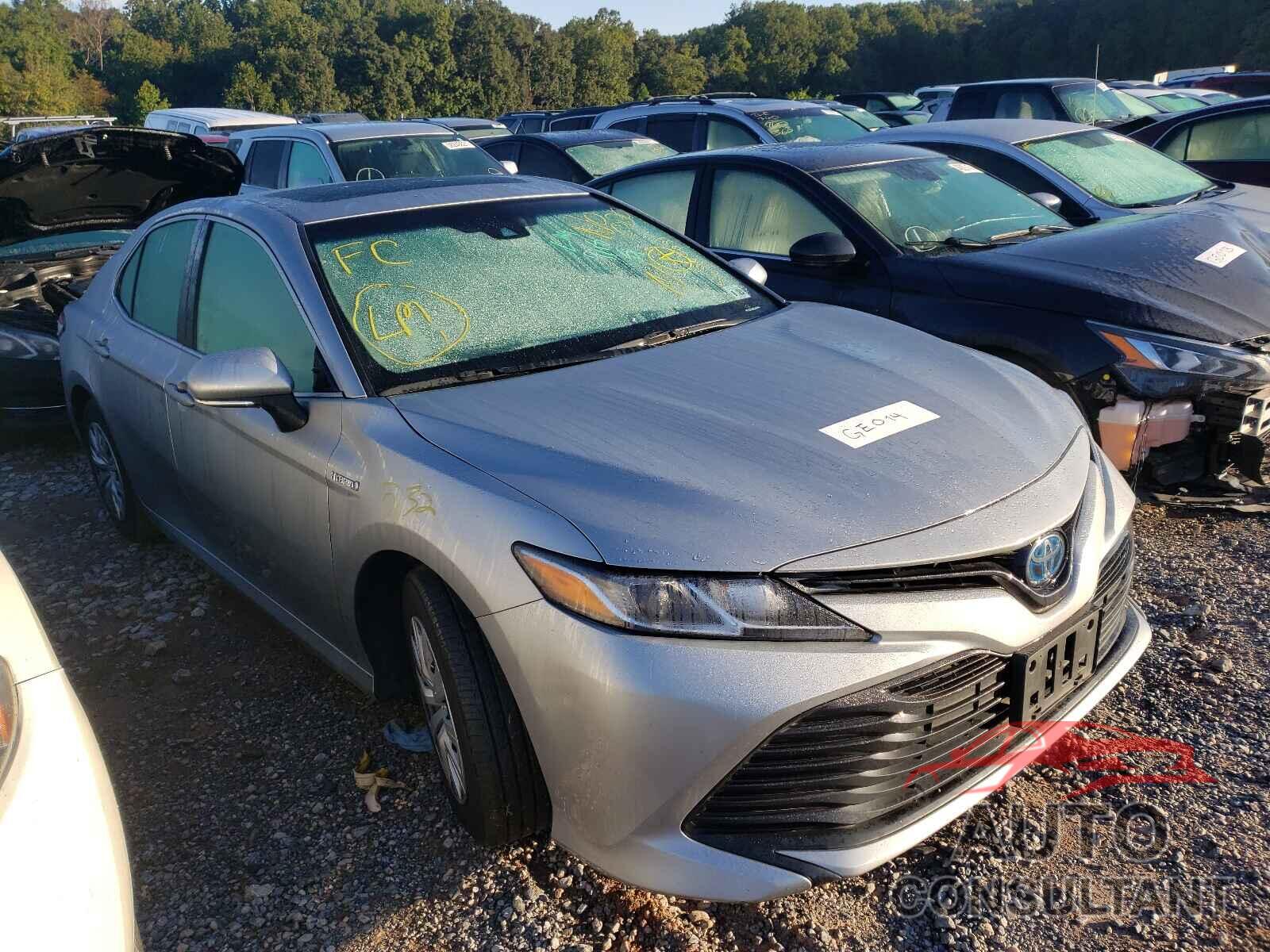 TOYOTA CAMRY 2018 - 4T1B31HK0JU004423