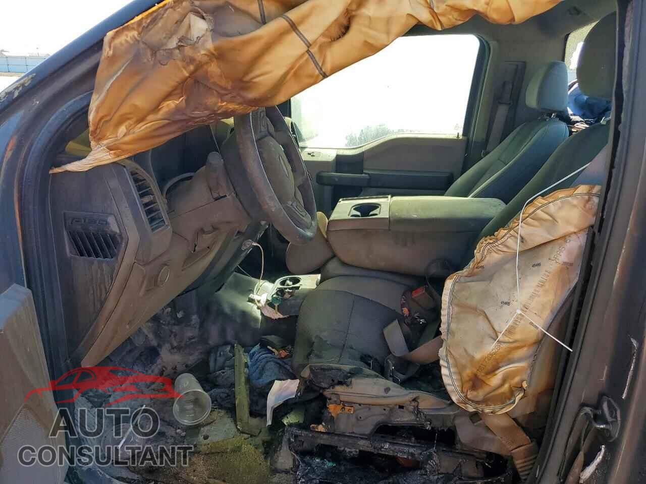 FORD F150 2018 - 1FTMF1CBXJFC88871