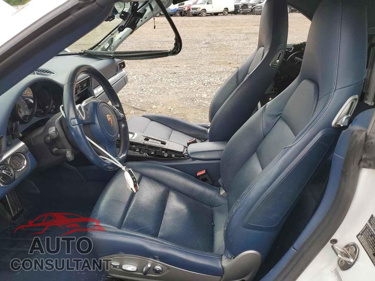 PORSCHE 911 2014 - WP0CB2A91ES155653