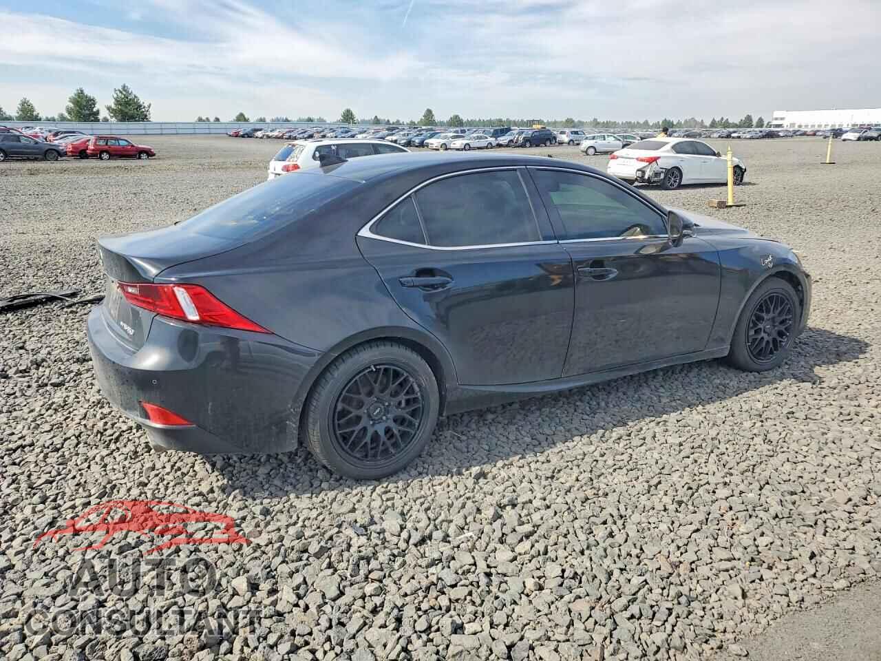 LEXUS IS 2014 - JTHCE1D20E5001450