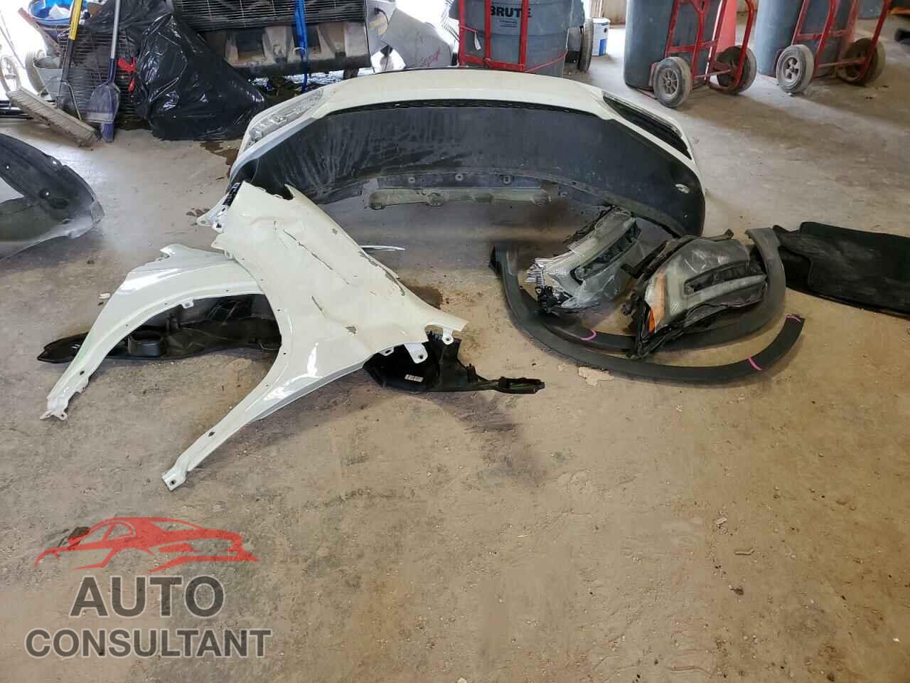 HONDA PILOT 2018 - 5FNYF5H39JB031988