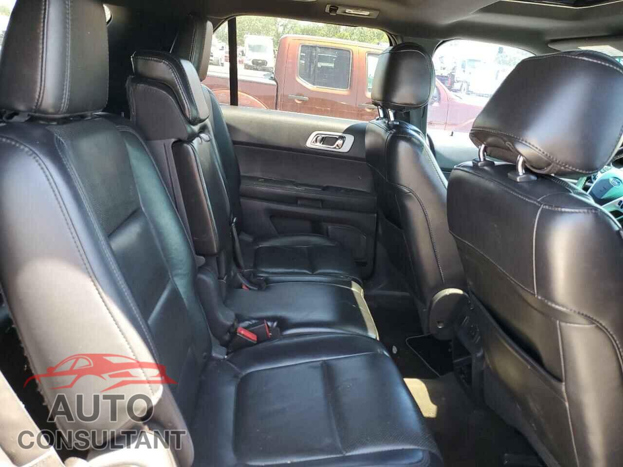 FORD EXPLORER 2012 - 1FMHK8F84CGA58564