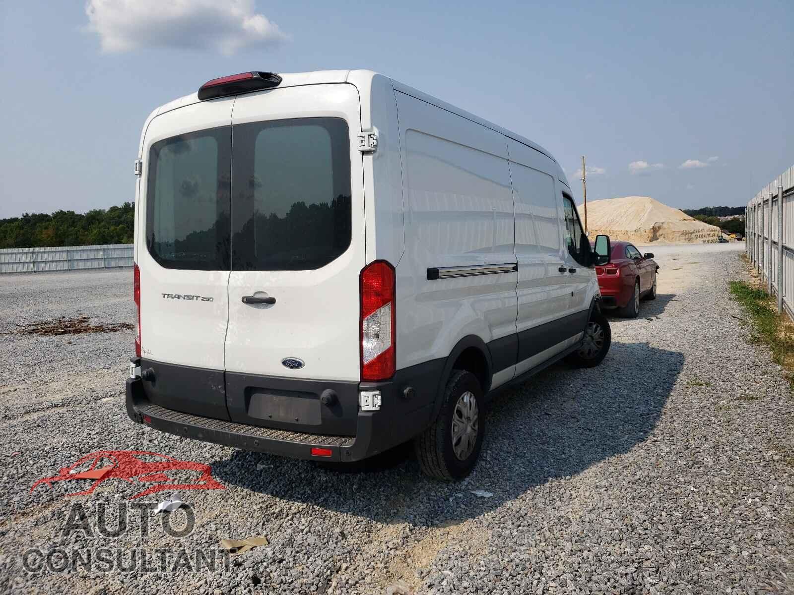 FORD TRANSIT CO 2018 - 1FTYR2CM8JKB49555