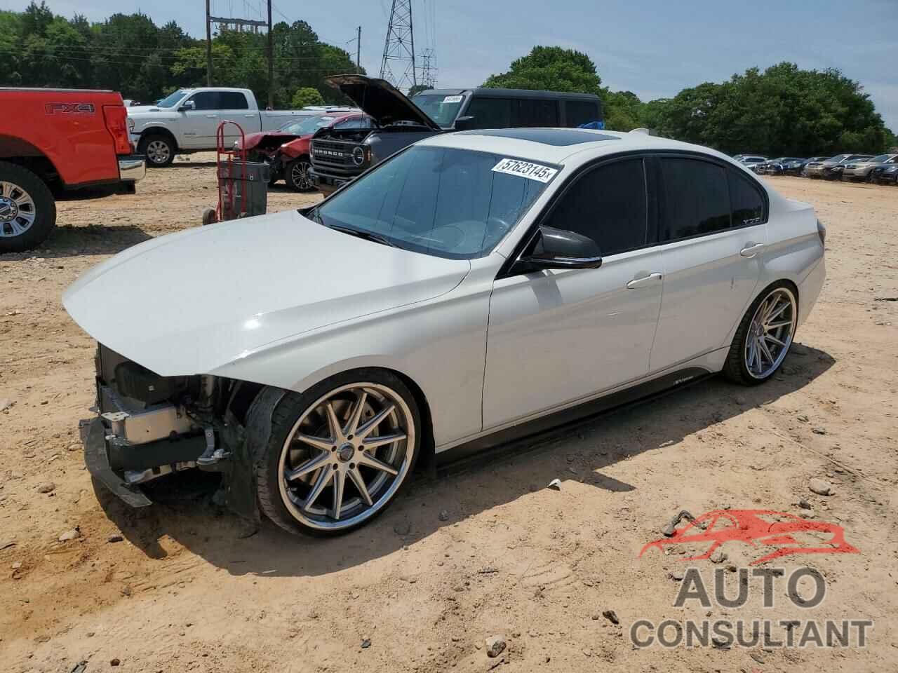 BMW 3 SERIES 2015 - WBA3B9G54FNR94416