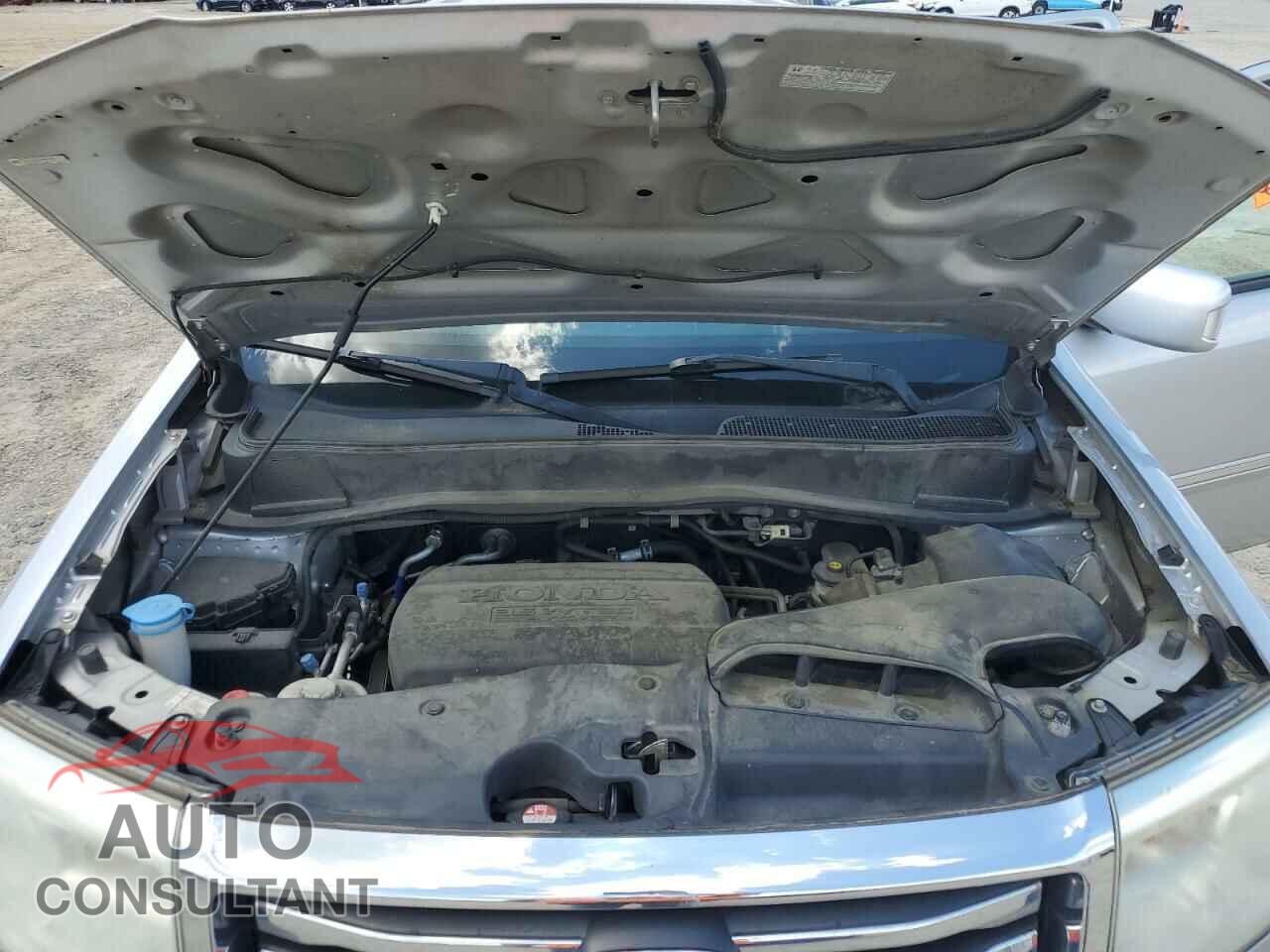 HONDA PILOT 2013 - 5FNYF3H97DB044350