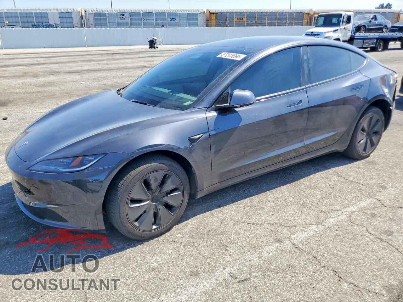 TESLA MODEL 3 2025 - 5YJ3E1EA2SF029476