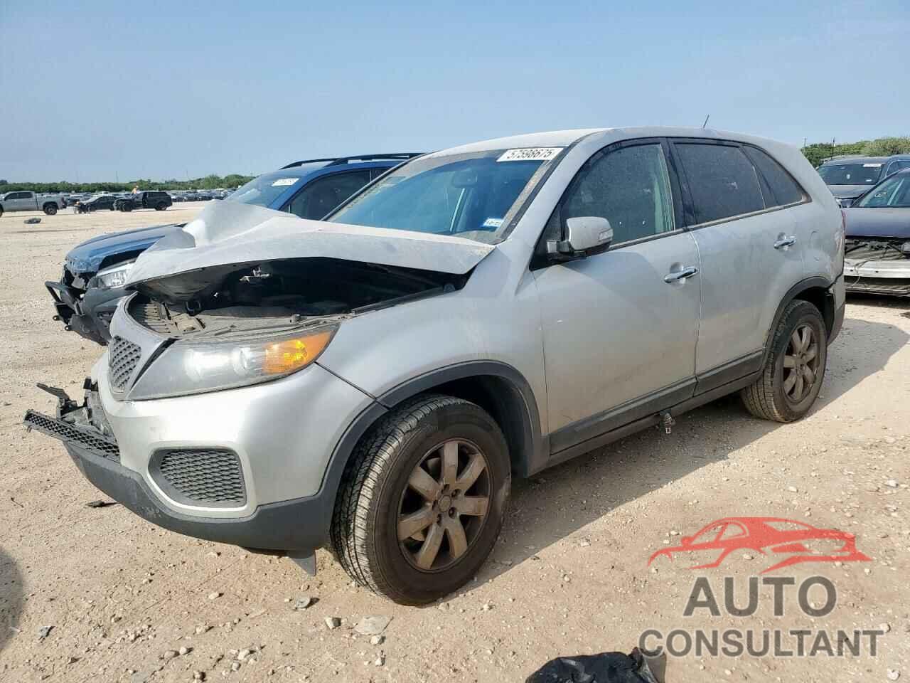 KIA SORENTO 2013 - 5XYKT3A12DG370116