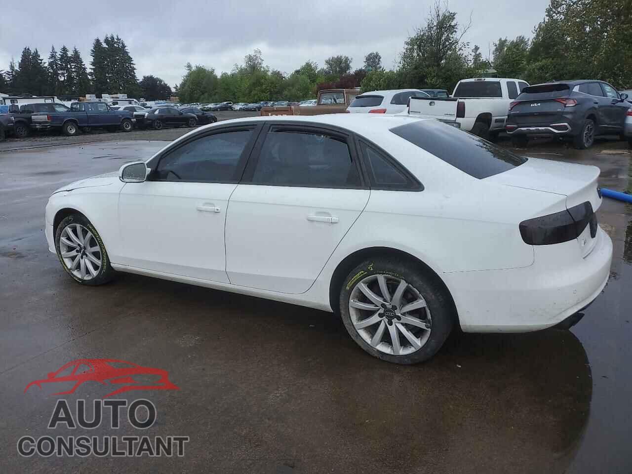 AUDI A4 2013 - WAUFFBFL1DN013870