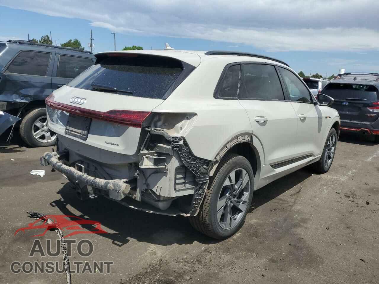 AUDI E-TRON 2021 - WA1AAAGE3MB034608