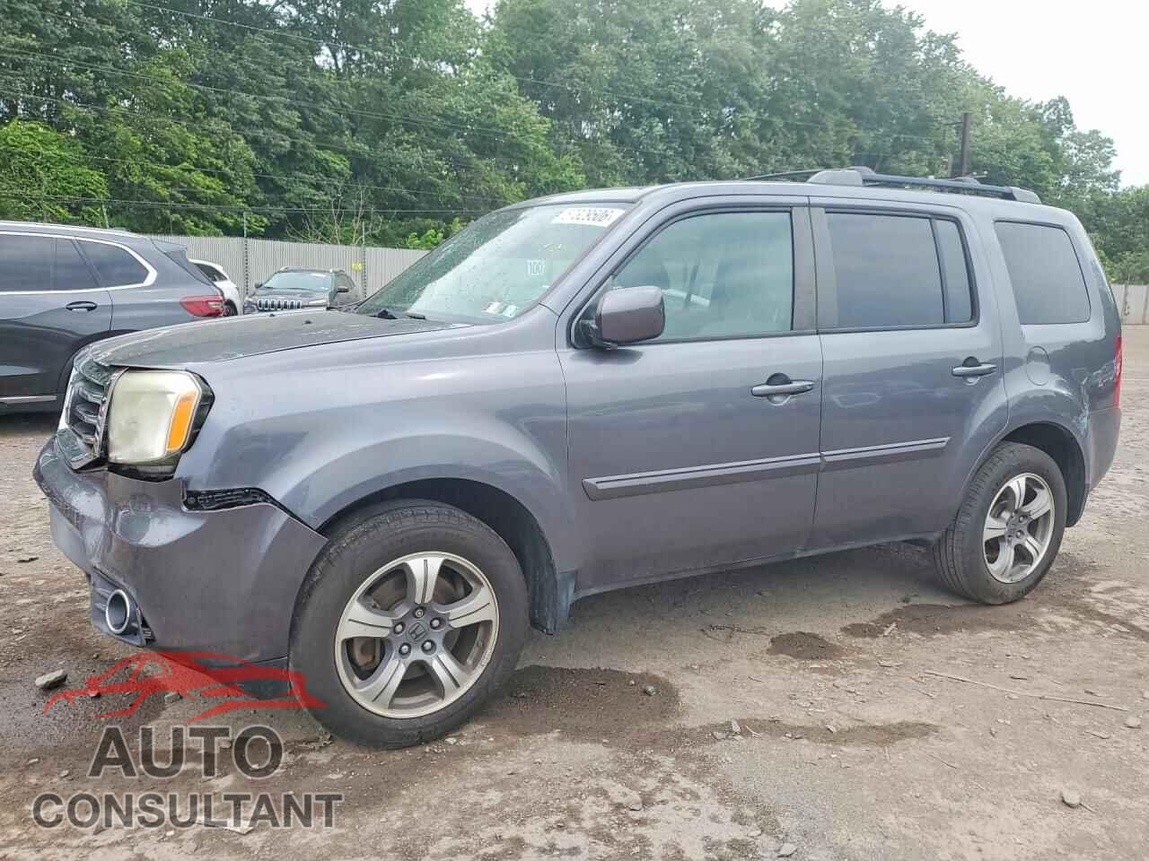 HONDA PILOT 2015 - 5FNYF3H32FB034727
