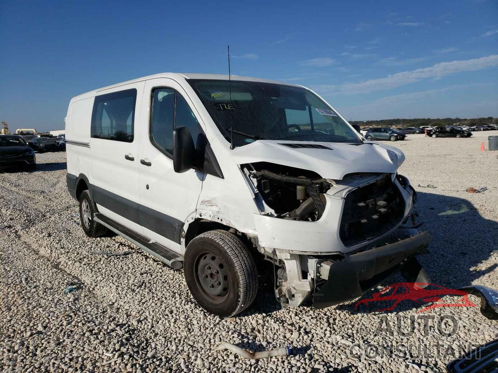 FORD TRANSIT CO 2017 - 1FTYR1YM7HKA99745