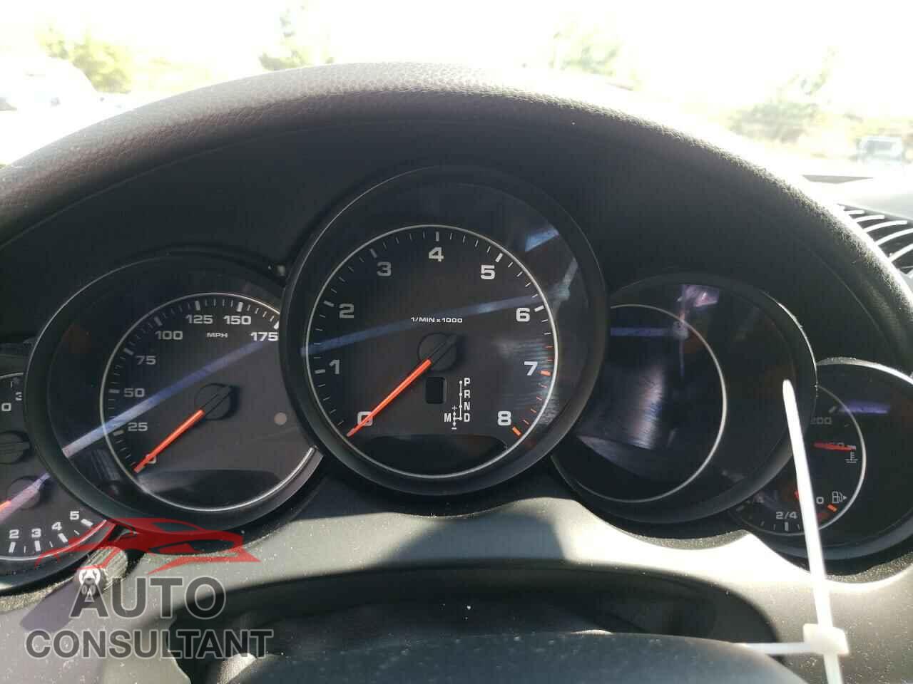 PORSCHE CAYENNE 2016 - WP1AA2A23GLA00479