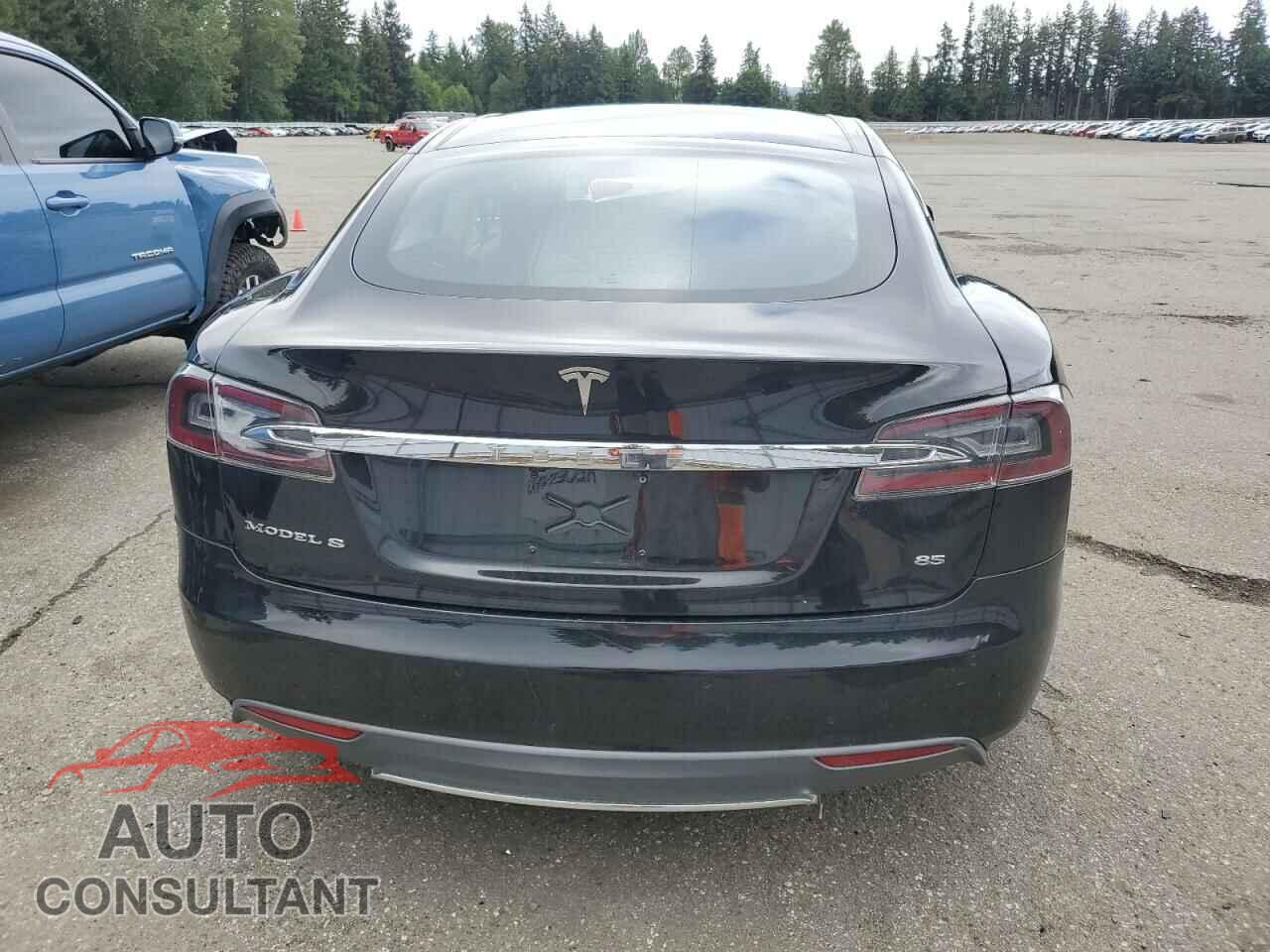 TESLA MODEL S 2013 - 5YJSA1DN0DFP20097