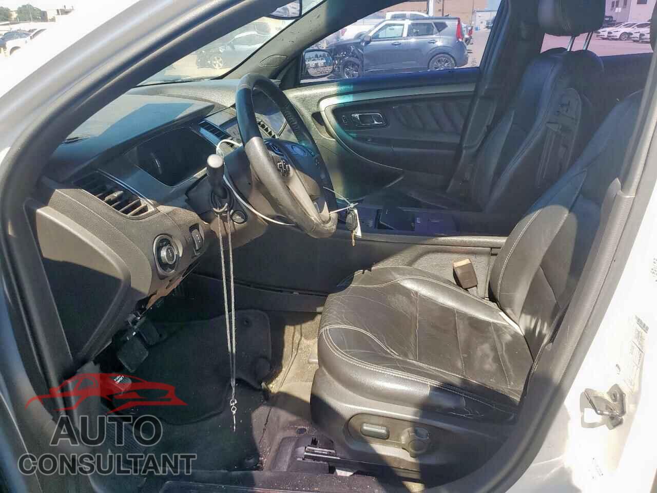 FORD TAURUS 2014 - 1FAHP2E82EG180644
