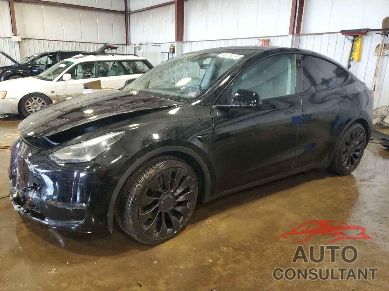 TESLA MODEL Y 2023 - 7SAYGDEF6PF964068