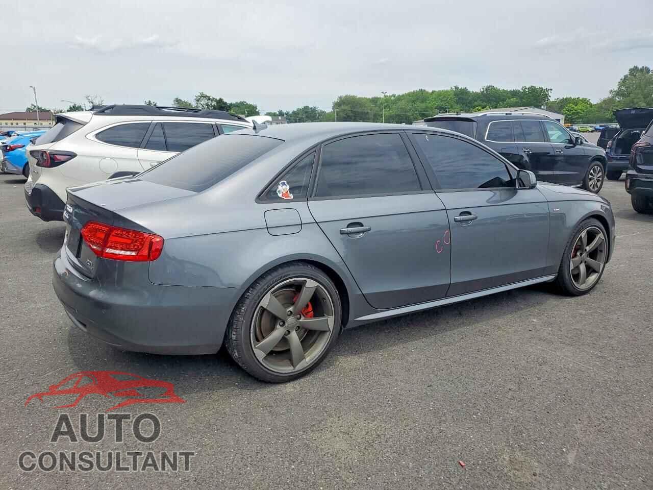 AUDI A4 2012 - WAUKFAFL0CN012863