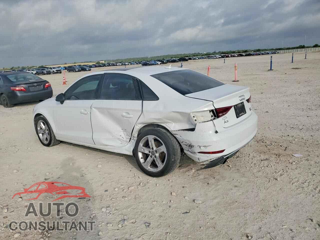 AUDI A3 2017 - WAUB8GFF2H1016435