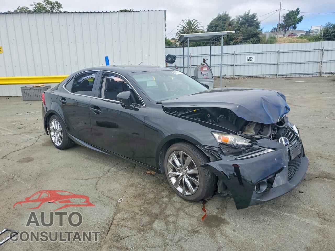 LEXUS IS 2014 - JTHBF1D27E5004239