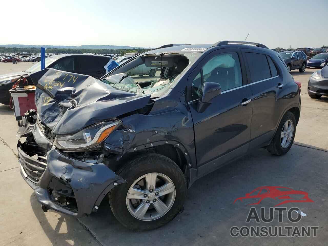 CHEVROLET TRAX 2018 - 3GNCJLSB4JL329371