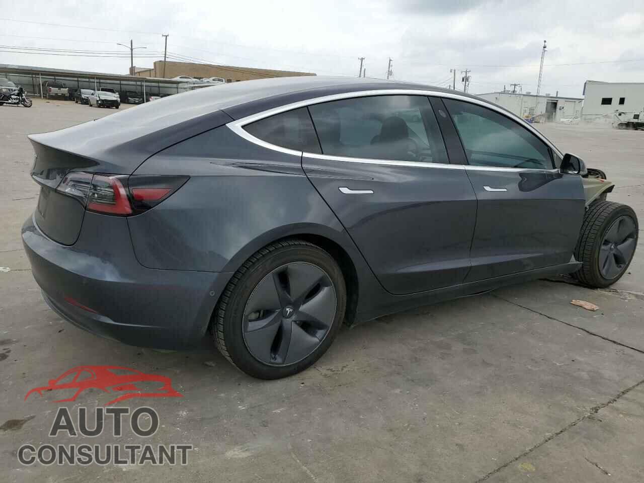 TESLA MODEL 3 2018 - 5YJ3E1EA4JF057911