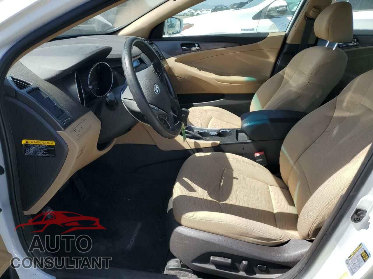 HYUNDAI SONATA 2012 - KMHEC4A40CA044368