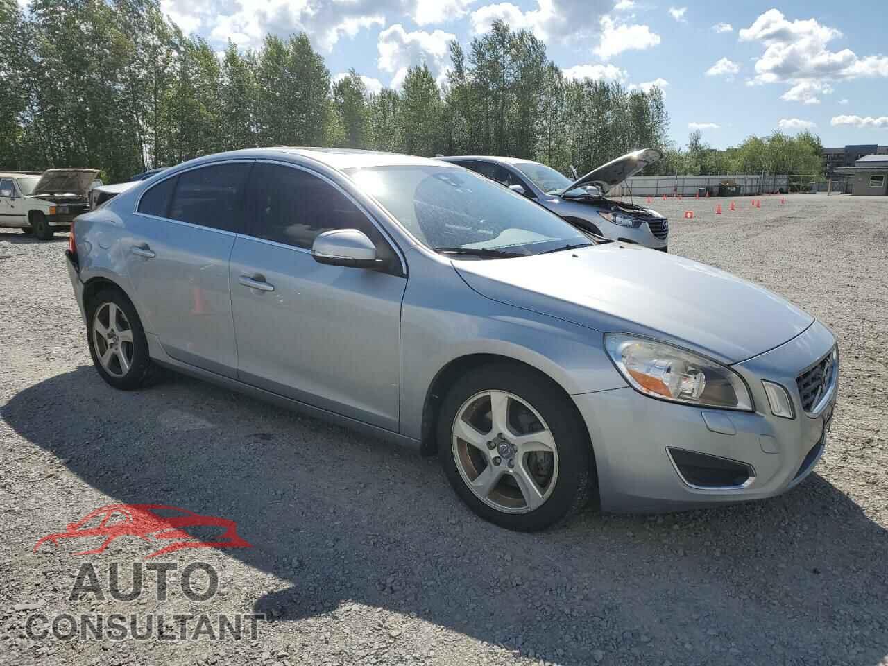 VOLVO S60 2013 - YV1612FSXD2201467